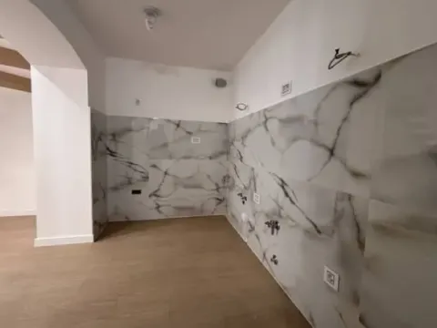 Izdavanje, poslovni prostor, 115m², Savski Venac, Beograd - image 9