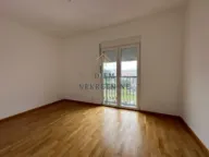 Izdavanje, trosoban stan, 101m², Zabjelo, Podgorica - image 8