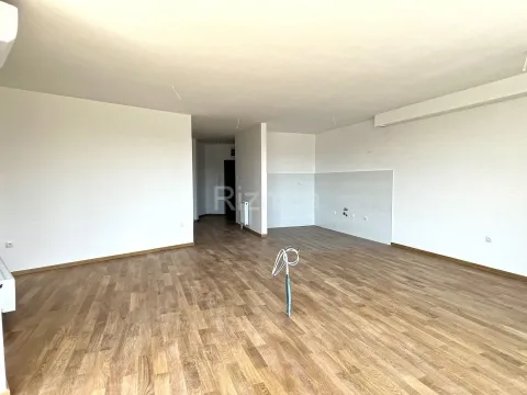 Sale, two bedroom apartment, 9545m², Trošarina, Niš