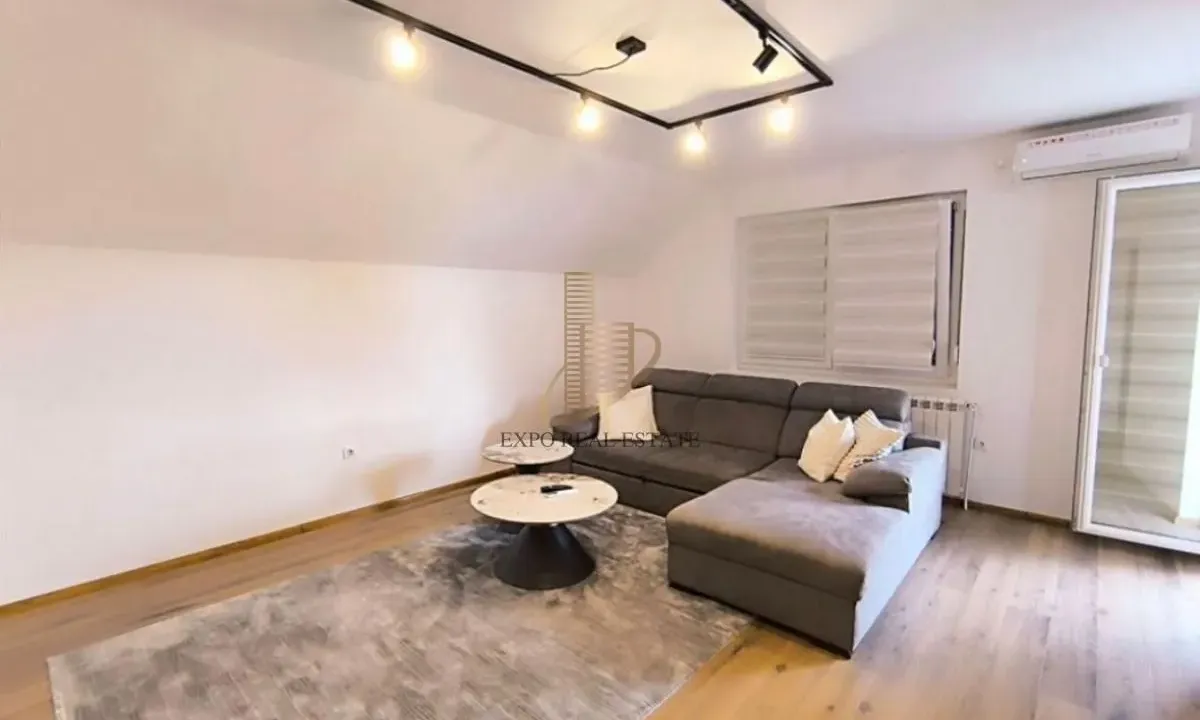 Izdavanje, trosoban stan, 80m², Altina, Beograd