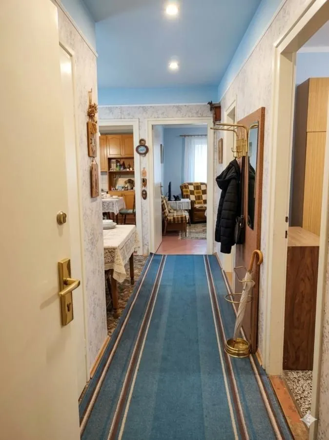 Prodaja, dvosoban stan, 65m², Radijalac, Subotica