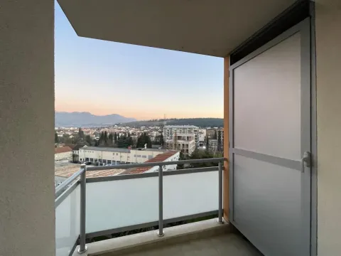 Prodaja, garsonjera, 26m², City Kej, Podgorica - image 8