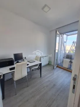 Prodaja, četvorosoban stan, 118m², Đeram Pijaca, Beograd - image 5