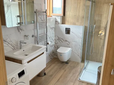 Rent, one bedroom apartment, 50m², Tivat, Crna Gora - image 5