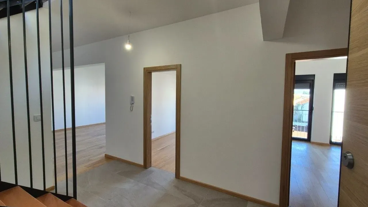 Sale, three bedroom apartment, 98m², Podgorica, Crna Gora