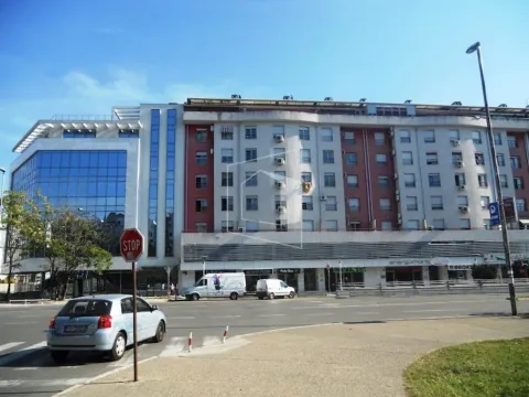 Rent, office space, 84m², Preko Morače, Podgorica - image 12