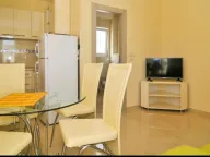 Izdavanje, jednosoban stan, 38m², Donja Lastva, Tivat - image 7