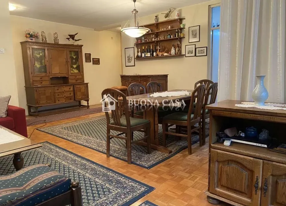 Prodaja, četvorosoban stan, 93m², Novi Beograd Blok 61, Novi Beograd Sve Podlokacije