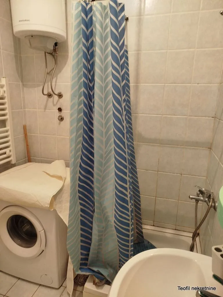 Prodaja, jednosoban stan, 33m², Novi Sad, Srbija