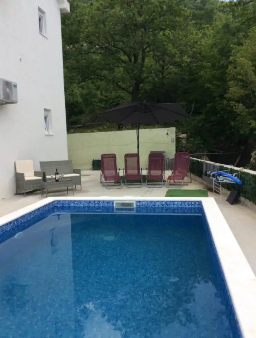Sale, house, 129m², Lapčići, Budva