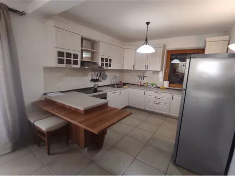 Prodaja, kuća, 309m², Niš, Srbija - image 29