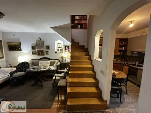 Prodaja, četvorosoban stan, 110m², Stari Grad, Beograd - image 7