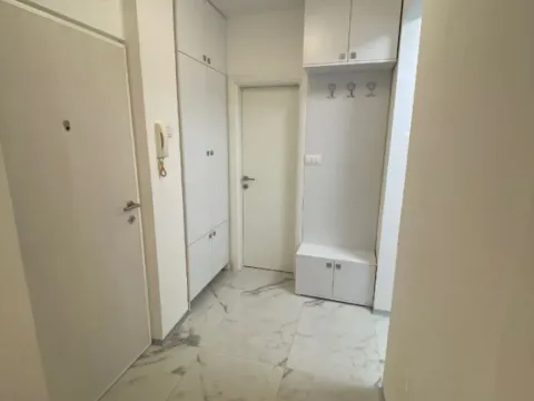 Izdavanje, jednosoban stan, 40m², Preko Morače, Podgorica - image 5