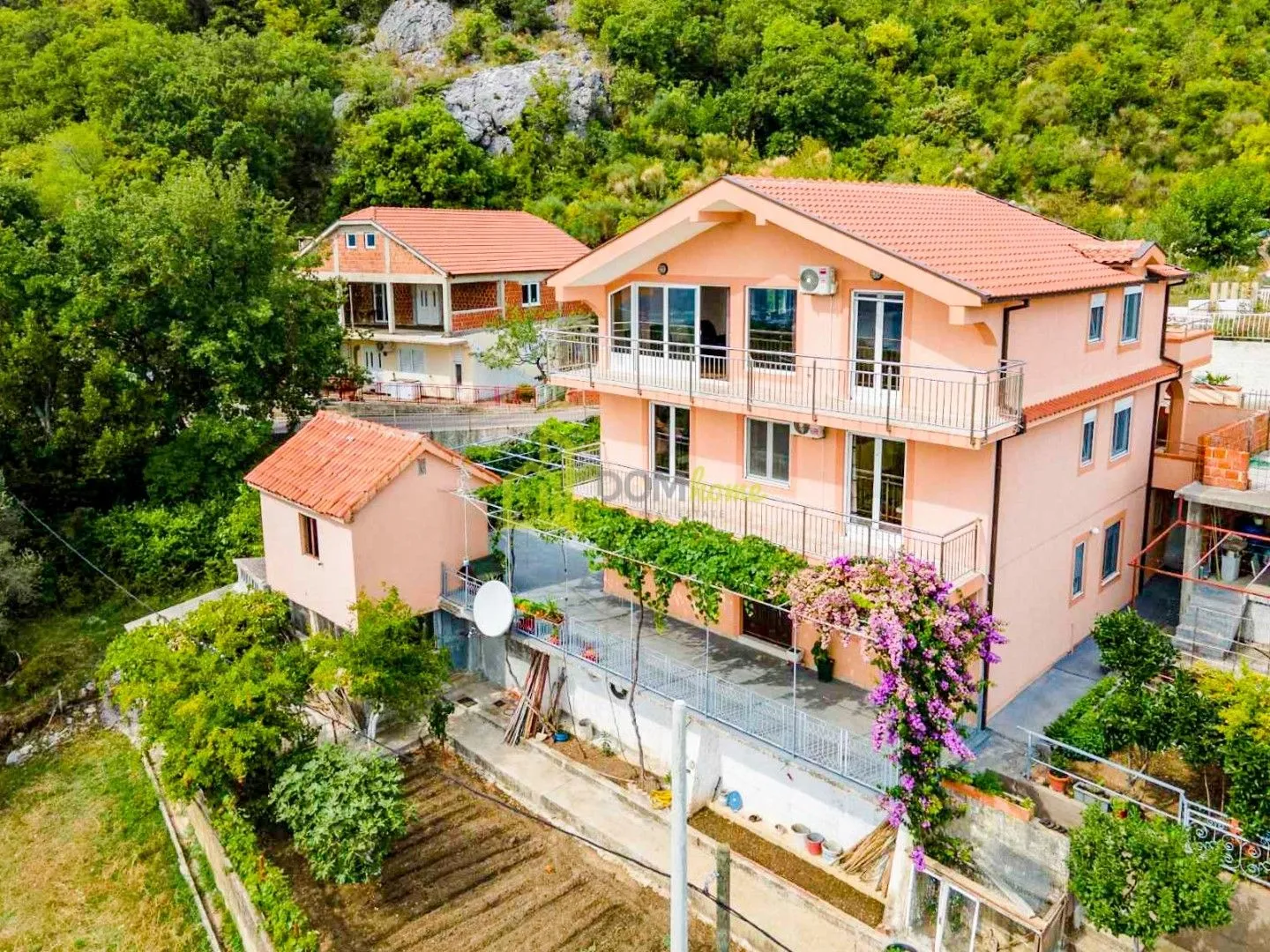 Prodaja, kuća, 360m², Herceg Novi, Crna Gora