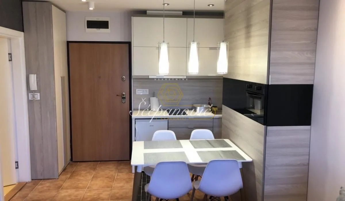 Rent, apartment, 31m², Grbavica, Novi Sad Sve Podlokacije