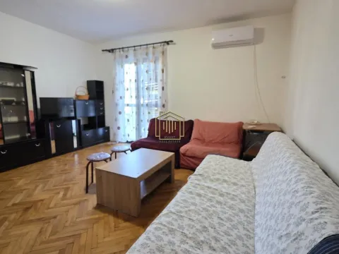 Prodaja, garsonjera, 27m², Malo Brdo, Podgorica - image 2