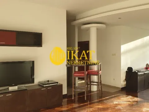 Rent, three bedroom apartment, 104m², Vračar Hram, Vračar Sve Podlokacije