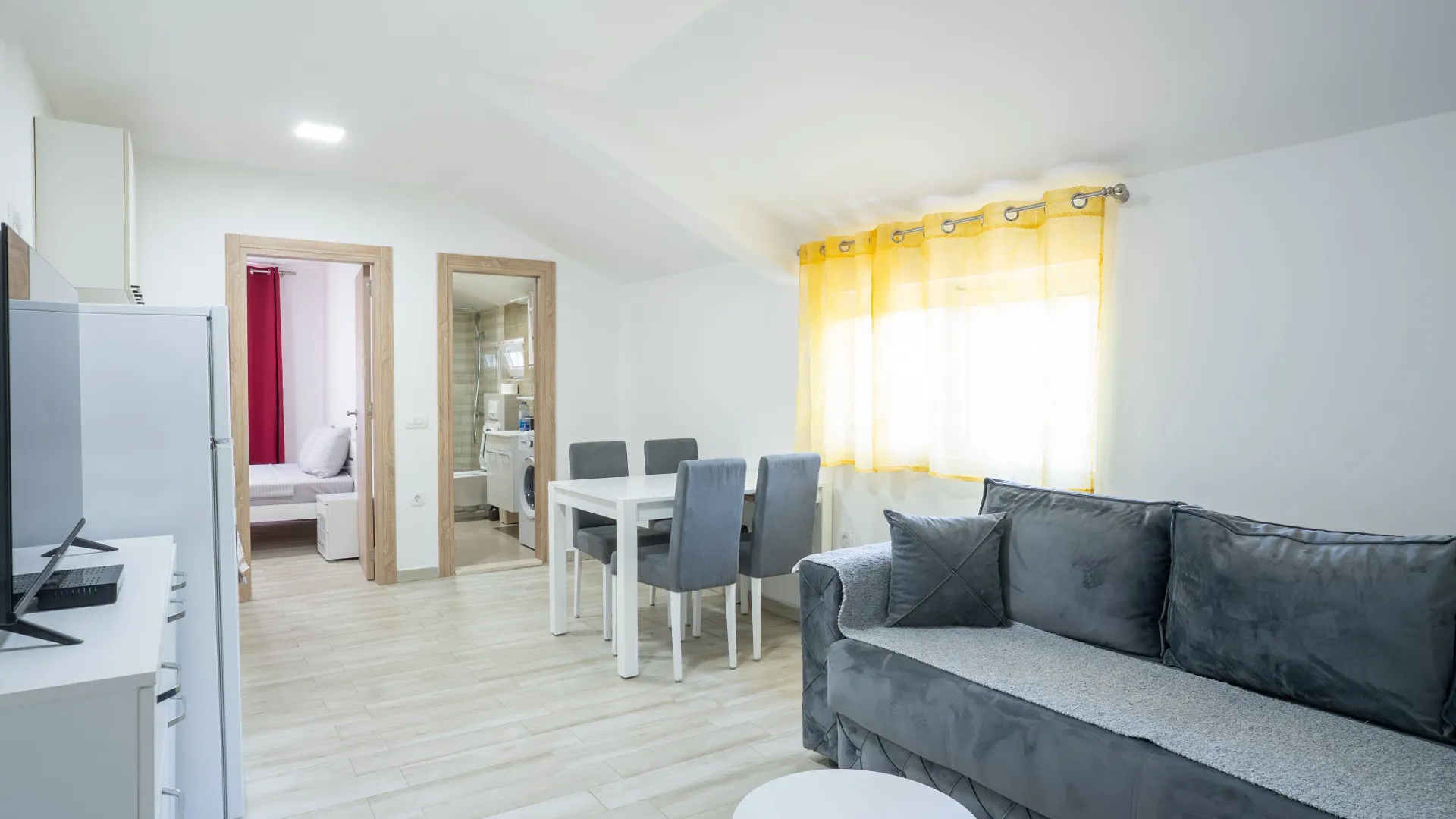 Rent, one bedroom apartment, 40m², Radanovići, Kotor