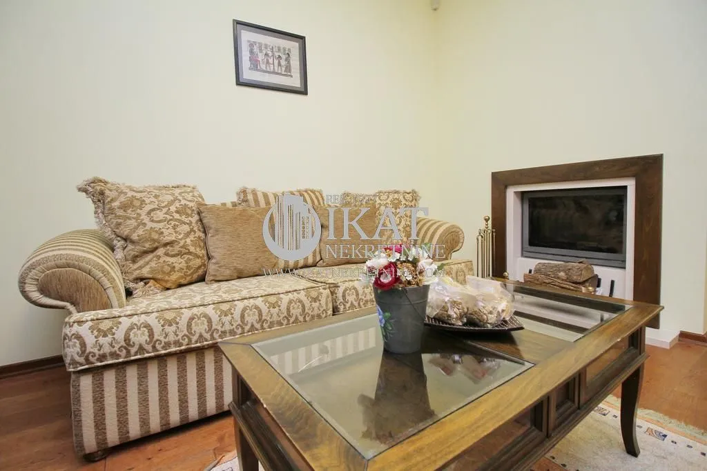 Prodaja, trosoban stan, 89m², Palisad, Zlatibor
