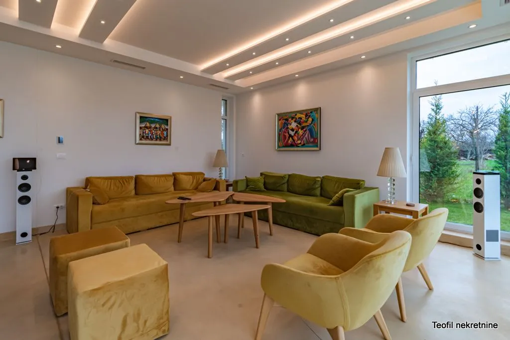 Prodaja, kuća, 380m², Belegiš, Stara Pazova