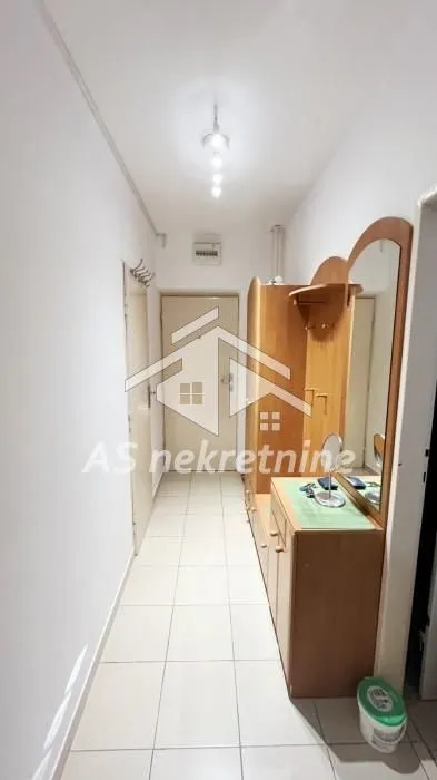 Izdavanje, stan, 62m², Novi Beograd Blok 33, Novi Beograd Sve Podlokacije
