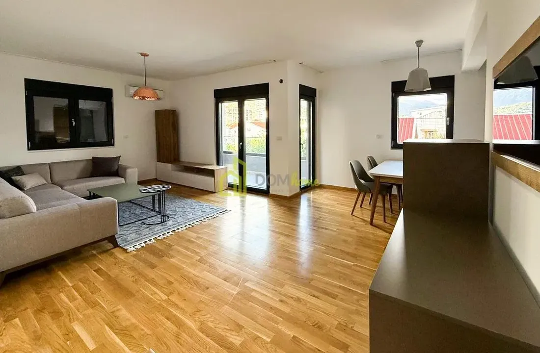Sale, one bedroom apartment, 52m², Šušanj, Bar