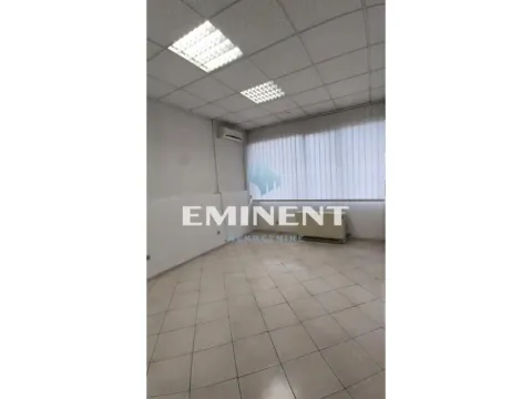 Izdavanje, poslovni prostor, 80m², Novi Beograd Blok 28, Novi Beograd Sve Podlokacije - image 2