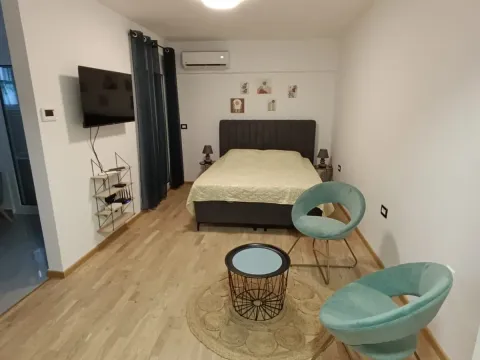Rent, studio apartment, 37m², Bjeliši, Bar - image 1