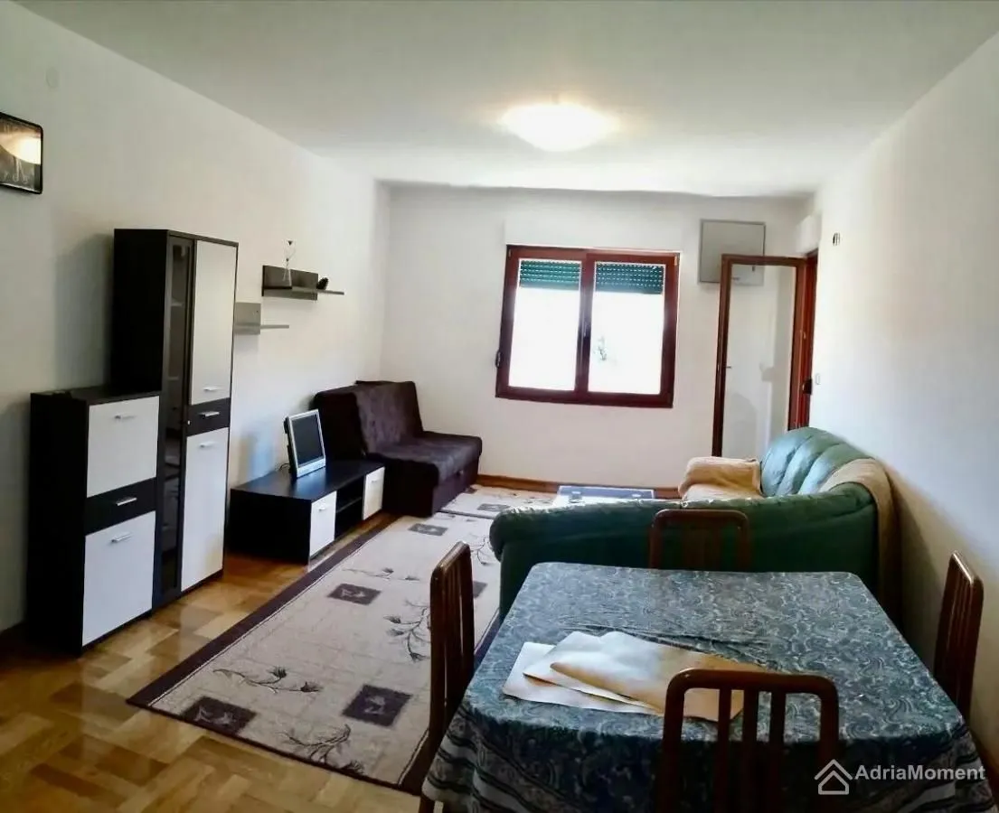 Sale, one bedroom apartment, 54m², Petrovac, Budva