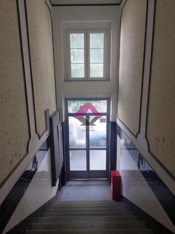 Izdavanje, dvosoban stan, 46m², Palilulska Pijaca, Palilula Sve Podlokacije