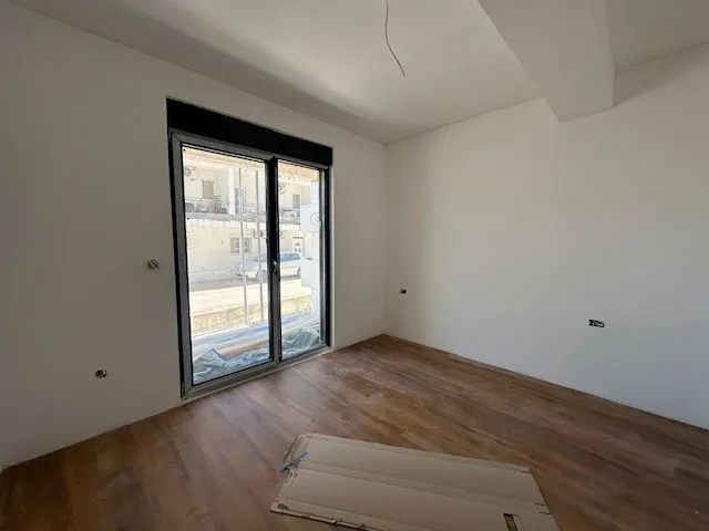 Prodaja, jednosoban stan, 47m², Šušanj, Bar