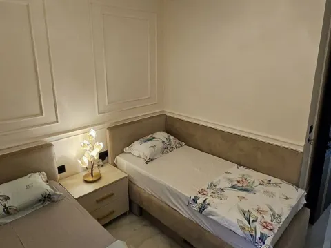 Sale, house, 200m², Herceg Novi, Crna Gora - image 3