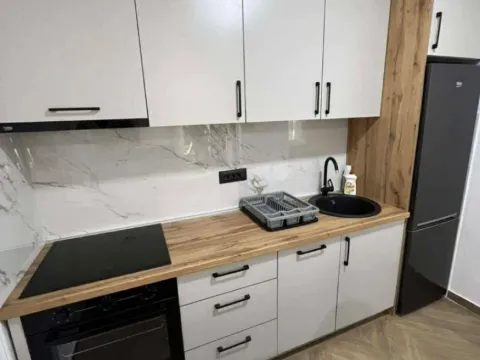 Izdavanje, jednosoban stan, 50m², Šušanj, Bar - image 3