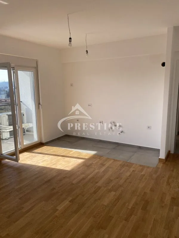 Prodaja, stan, 65m², Stari Aerodrom, Podgorica
