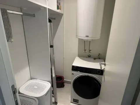 Izdavanje, trosoban stan, 79m², Beograd Na Vodi, Beograd - image 6