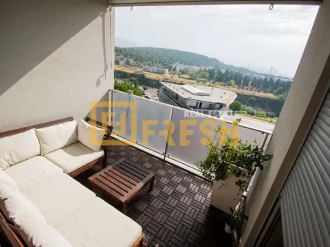 Izdavanje, trosoban stan, 110m², Preko Morače, Podgorica - image 24