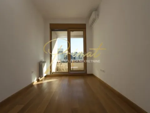 Prodaja, četvorosoban stan, 106m², Novi Beograd Blok 65, Novi Beograd Sve Podlokacije - image 4