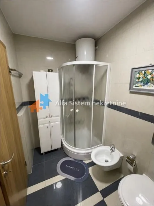 Rent, three bedroom apartment, 95m², Autokomanda, Voždovac Sve Podlokacije