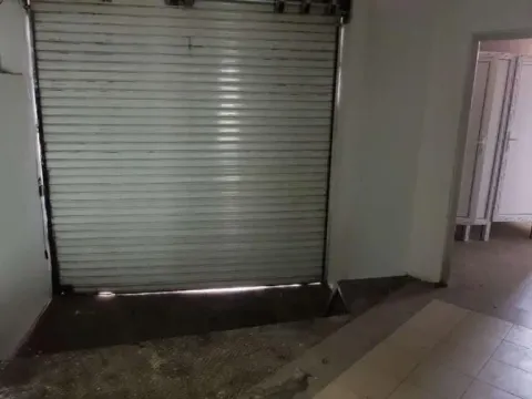 Izdavanje, poslovni prostor, 500m², Zemun Centar, Zemun Sve Podlokacije - image 6