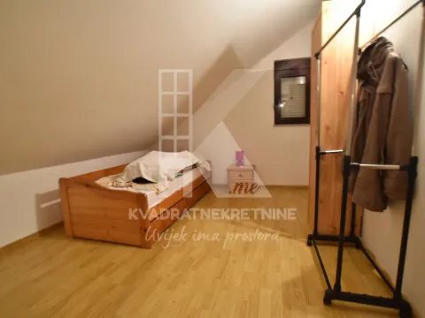 Sale, house, 250m², Zelenika, Podgorica - image 24