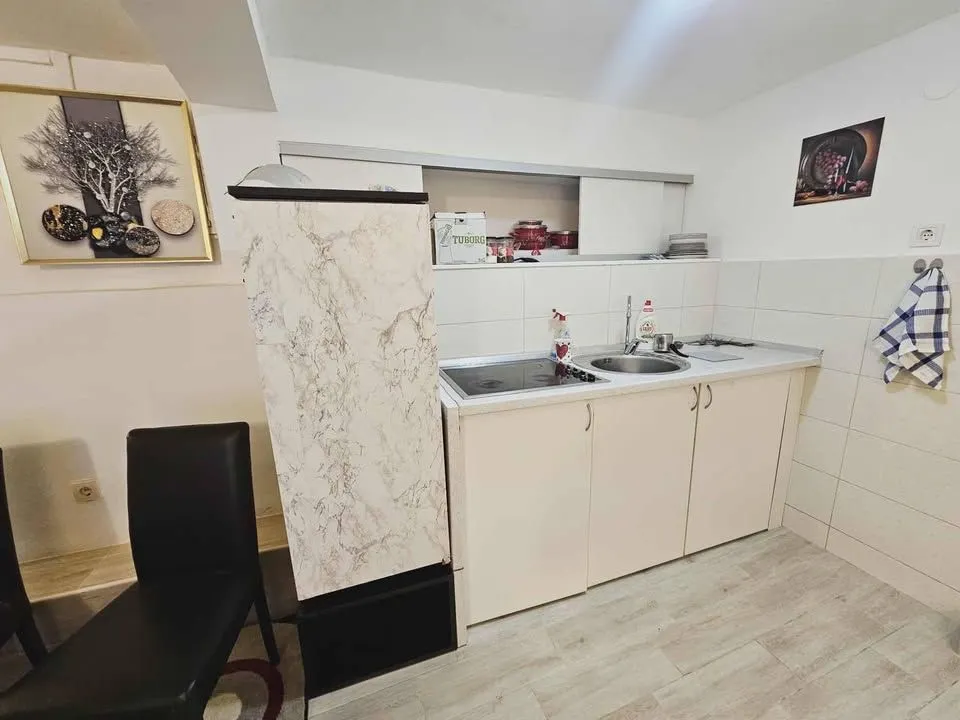 Rent, apartment, 32m², Tivat, Crna Gora