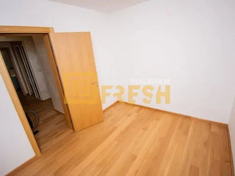 Izdavanje, trosoban stan, 91m², Gorica C, Podgorica - image 14