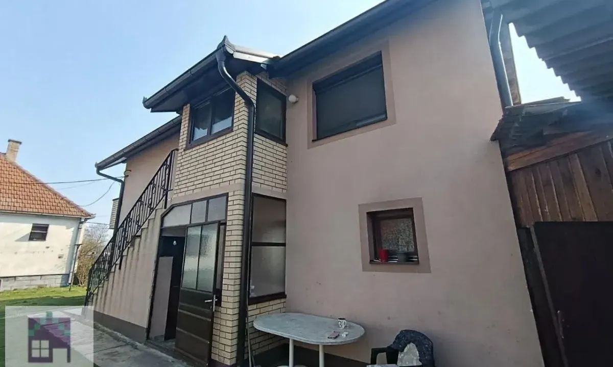 Sale, house, 100m², Zvečka, Obrenovac