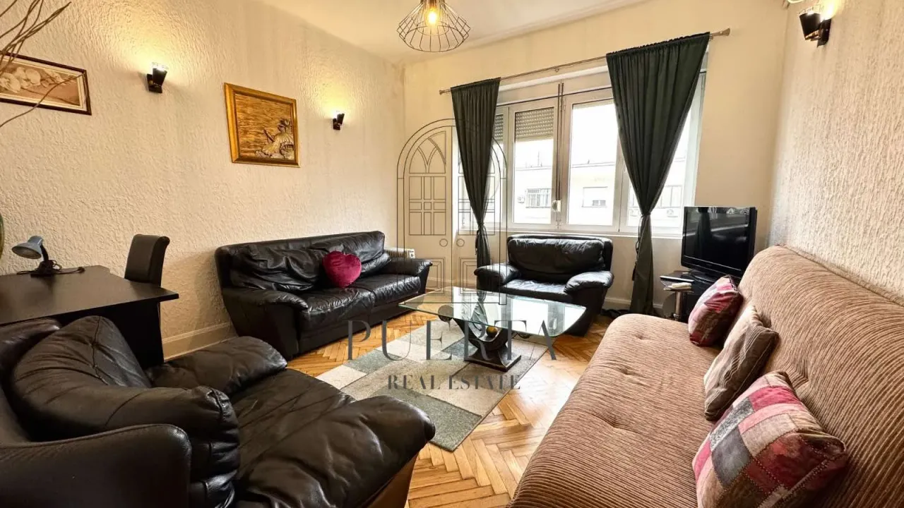 Izdavanje, jednosoban stan, 40m², Centar, Podgorica