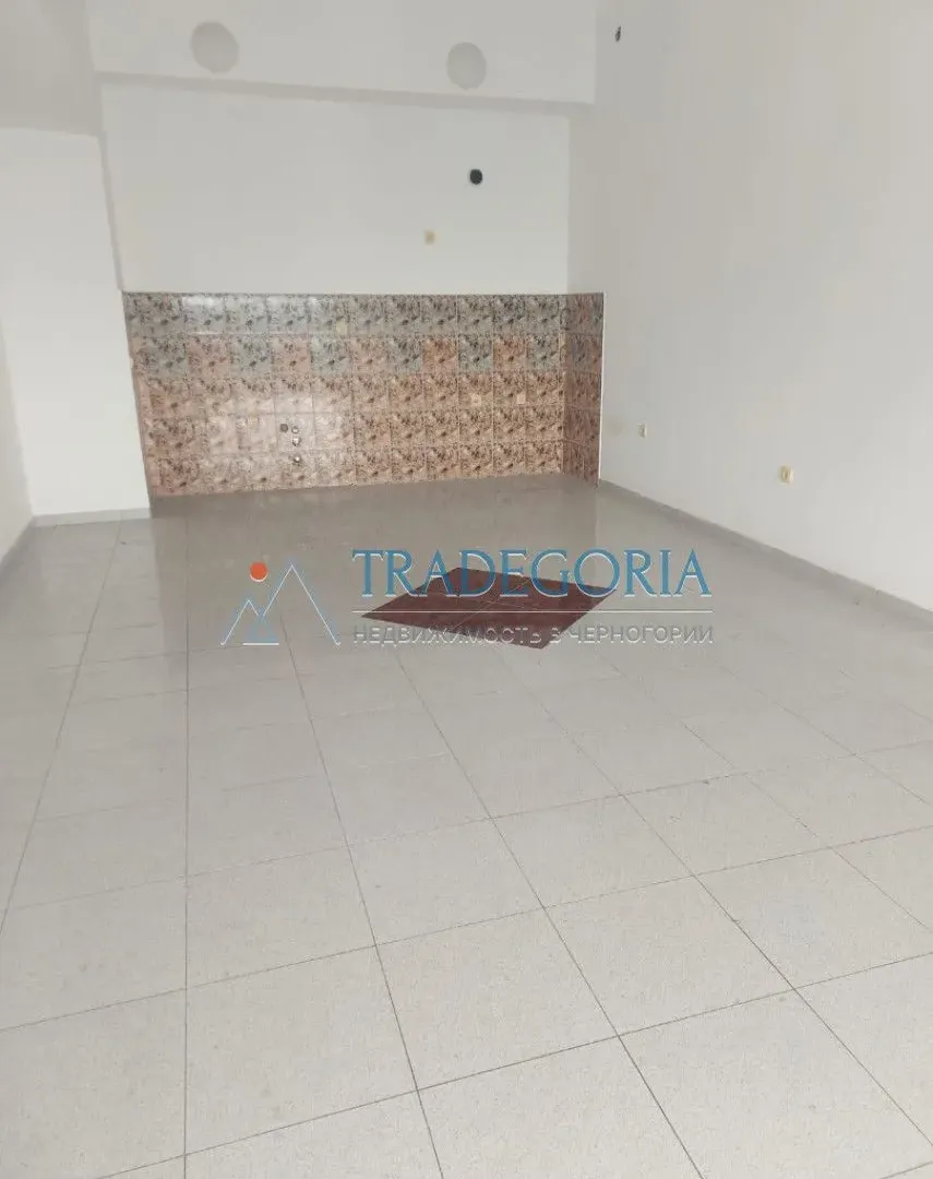 Prodaja, dvosoban stan, 95m², Bar, Crna Gora