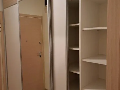 Izdavanje, garsonjera, 34m², City Kvart, Podgorica - image 9