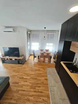 Prodaja, dvosoban stan, 64m², Petrovaradin, Novi Sad - image 3