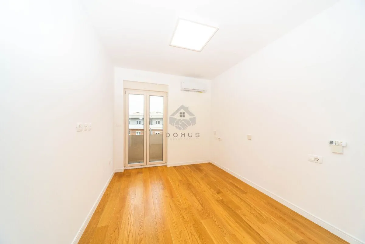 Rent, two bedroom apartment, 71m², Central Point, Podgorica