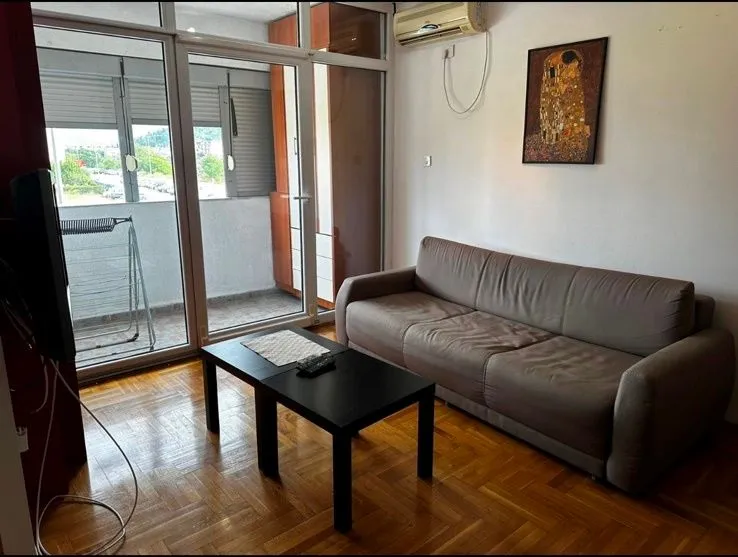 Rent, one bedroom apartment, 46m², City Kvart, Podgorica