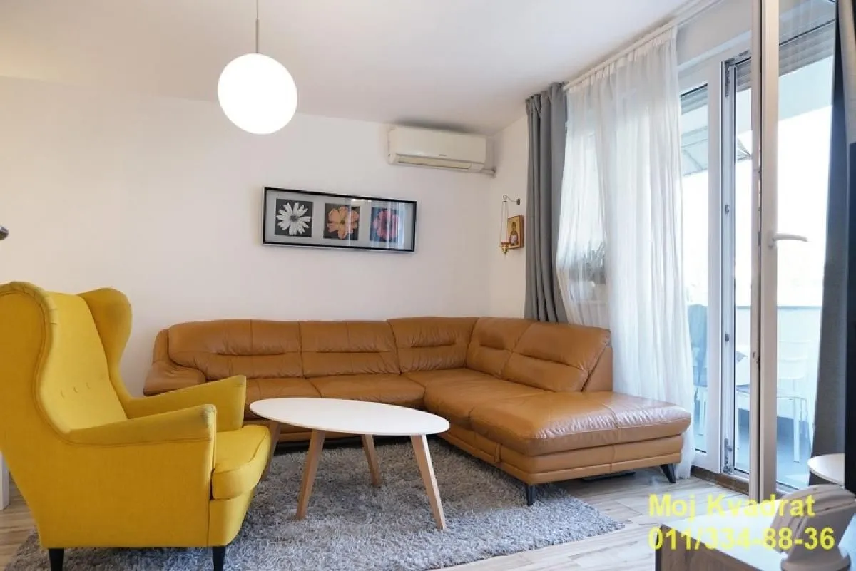 Sale, two bedroom apartment, 61m², Tošin bunar, Novi Beograd Sve Podlokacije